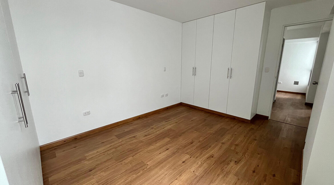 Dpto-estreno-surco-Alcala-dormitorio